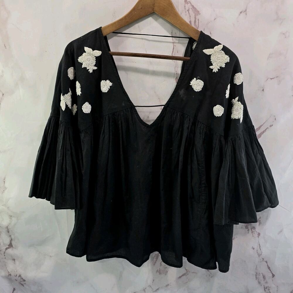Anthropologie Shirt Womens Small Black White Maeve Peasant Embroidered Harlow